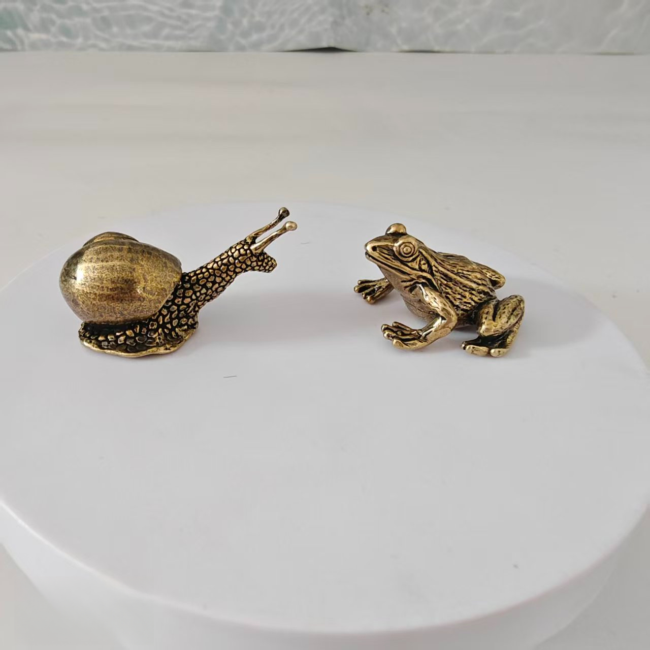 2 pieces of brass frog and sna - Aquarium Fish Types ulasan dan harga